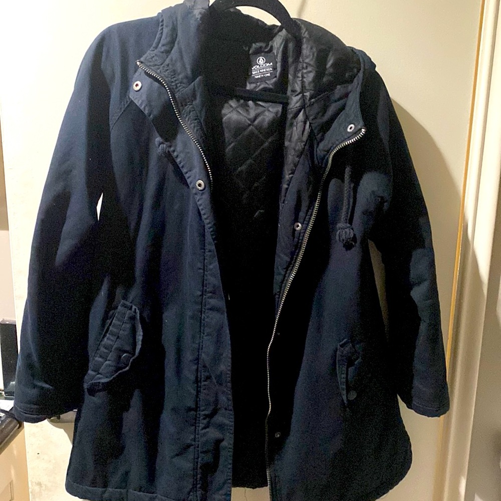 Lightly Worn Black Volcom Jacket. Size Medium - image 1